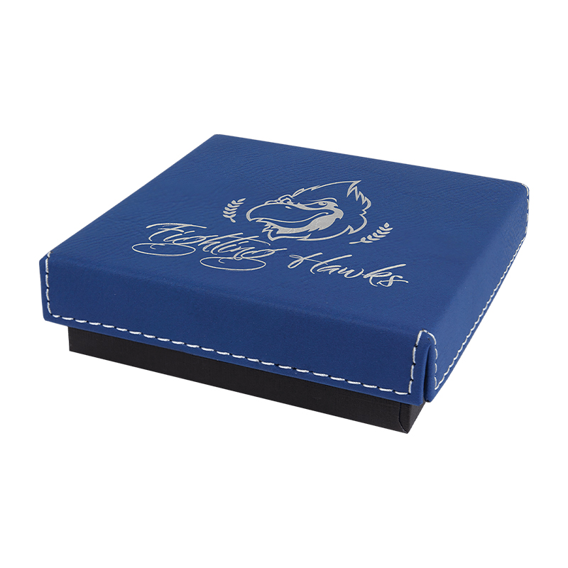 7 3/8' x 5 3/4' Gift Box with Laserable Leatherette Lid 7 3/8' x 5 3/4' Gift Box with Laserable Leatherette Lid