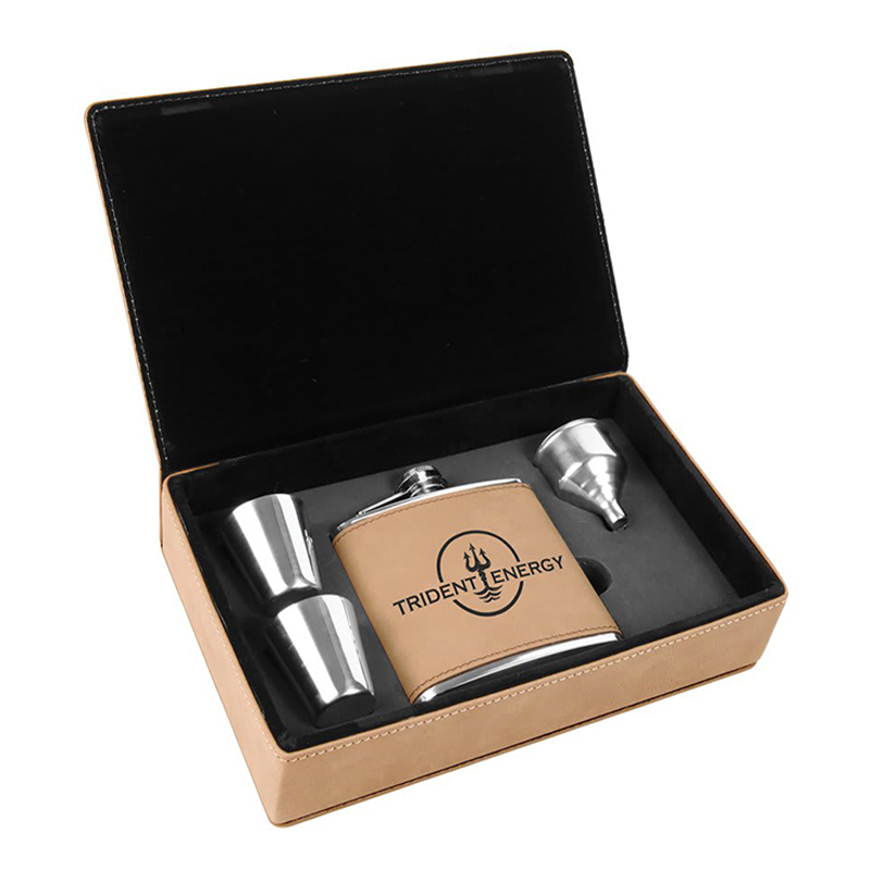 Leatherette Flask Sets Leatherette Flask Sets