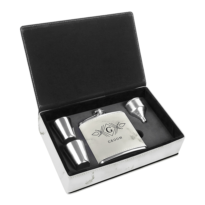 Leatherette Flask Sets Leatherette Flask Sets