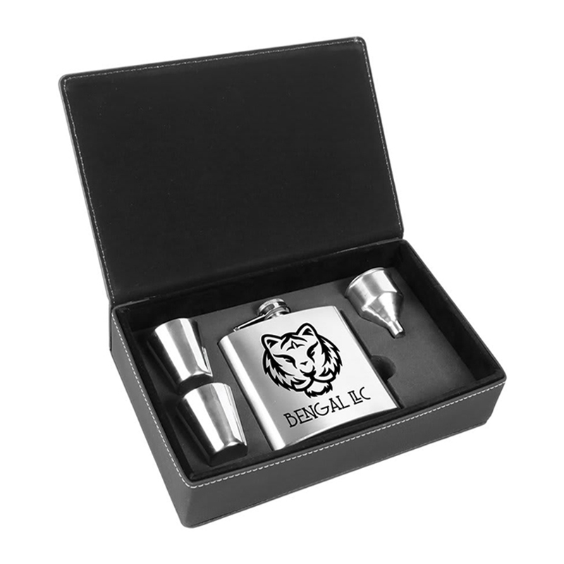 Leatherette Flask Sets Leatherette Flask Sets